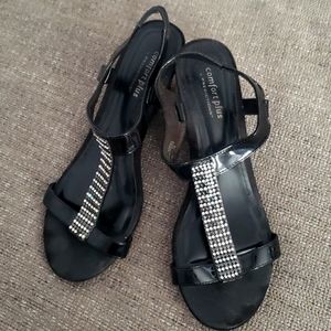 Super considerable wedge sandals with rhinestone deco